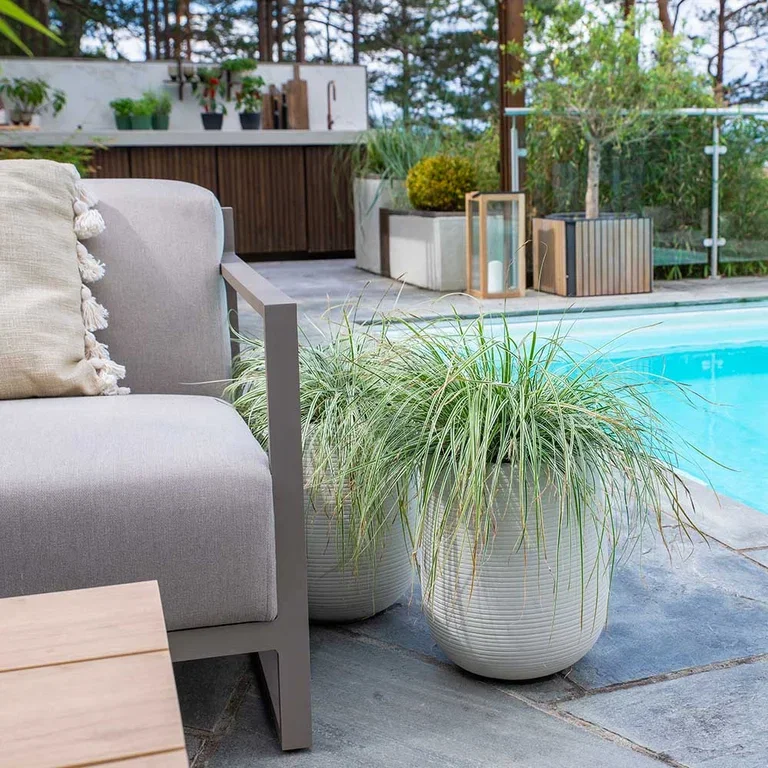 Garden visit: Nordic and minimalist style at Hanne's