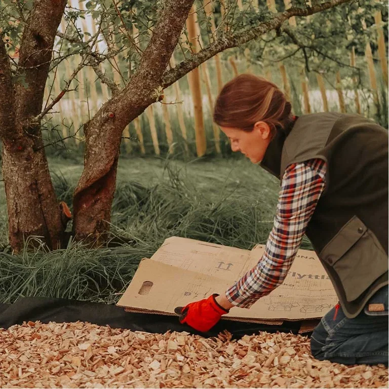 No-dig perennial bed – create a new bed without digging