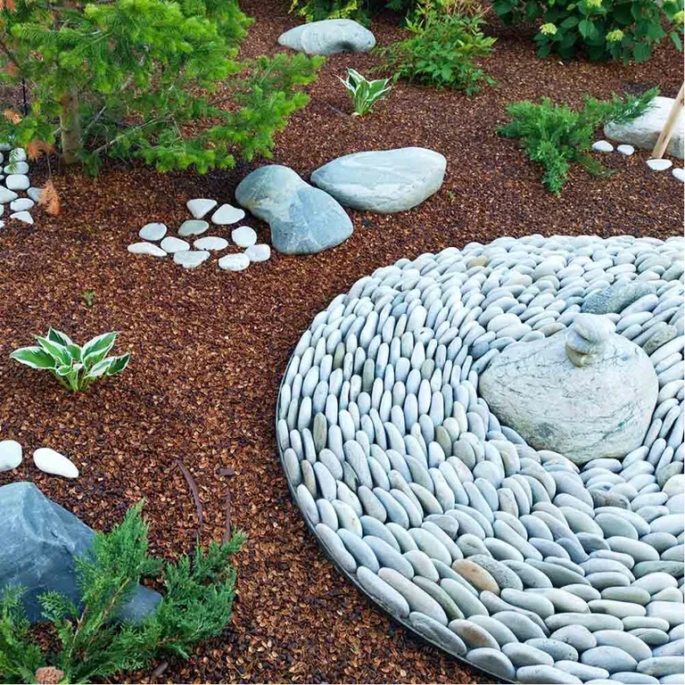 Decorative stones outdoors and indoors – take your garden and home to a new level