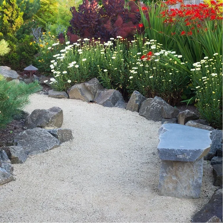 Making a garden path – how to build a path in the garden