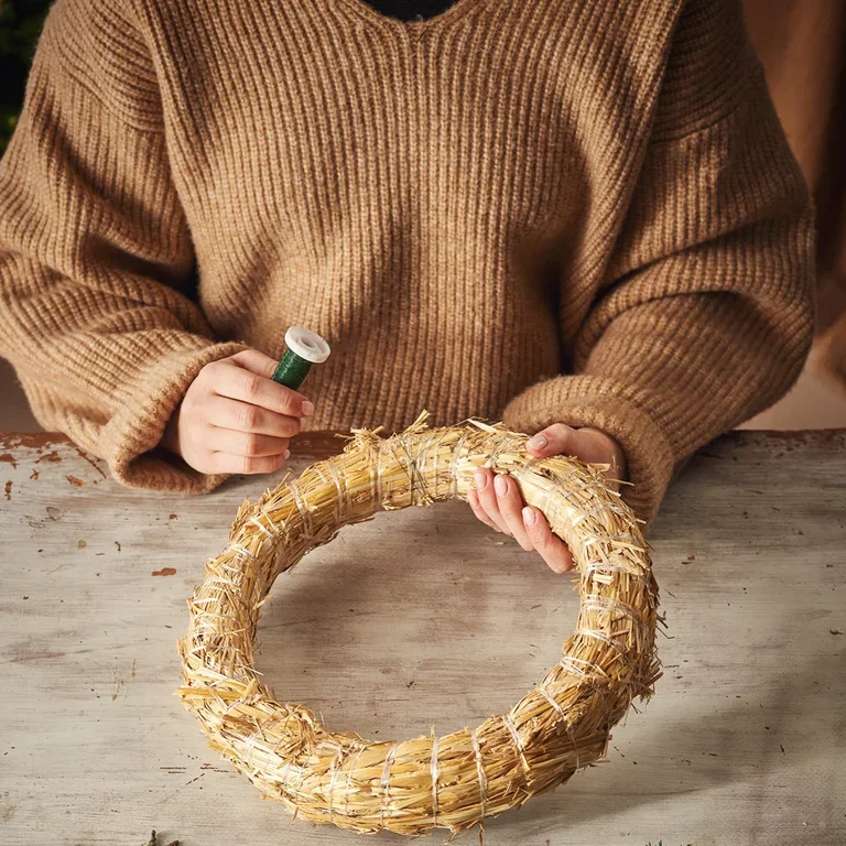 Make Your Own Christmas Wreath