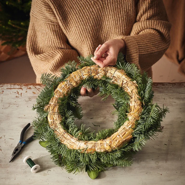 Make Your Own Christmas Wreath