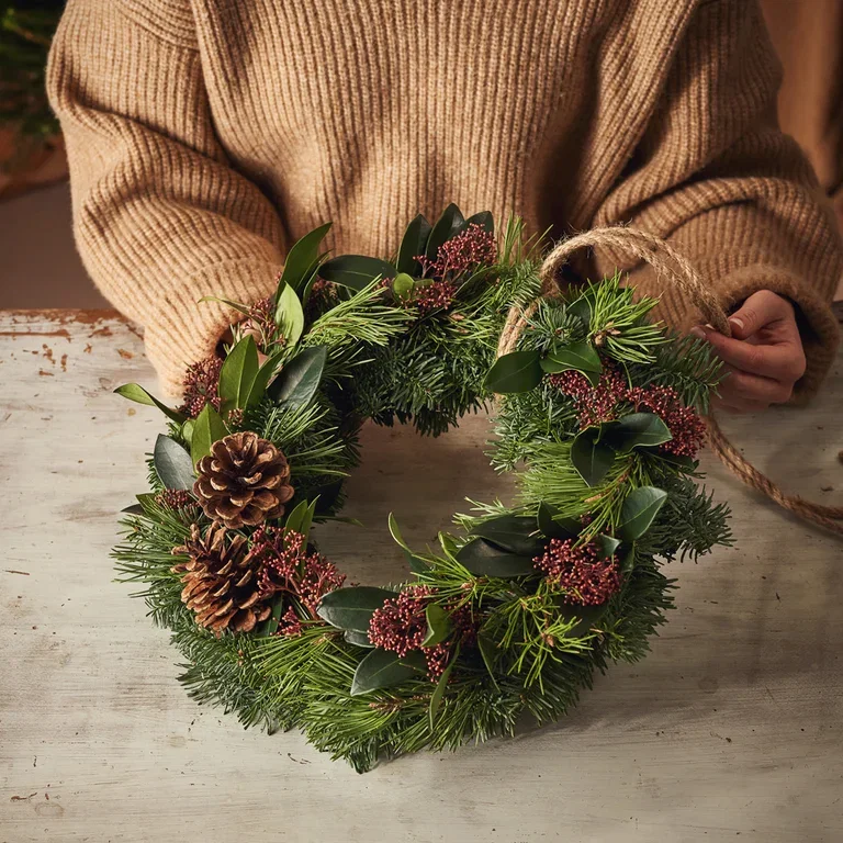 Make Your Own Christmas Wreath