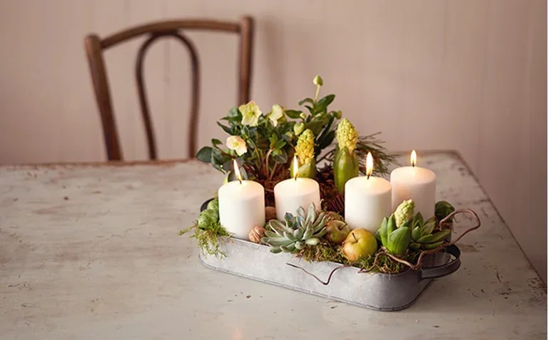 Create Your Own Christmas Arrangement