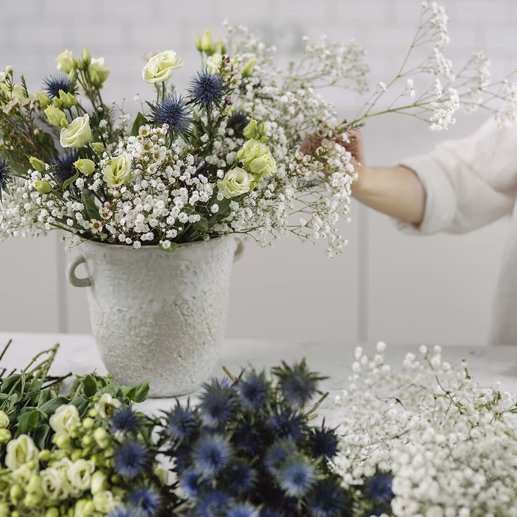 Fira in helgen med färska snittblommor