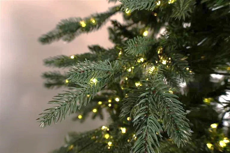 Konstgran Kongsberg Delux