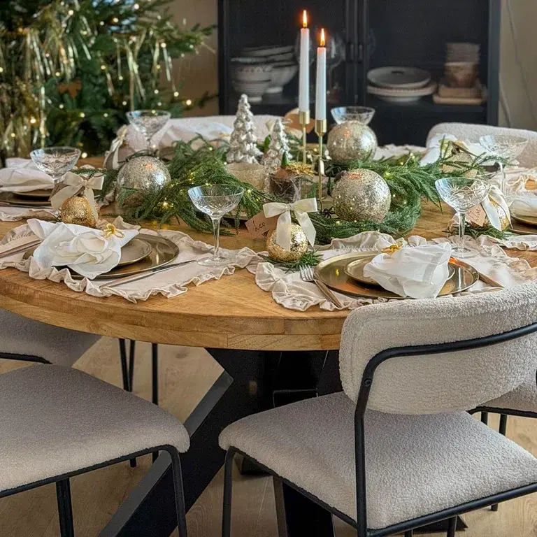 Skapa personliga bordsplaceringskort med naturens detaljer